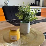 아파트 Nahe Bahnhof Und Dem Goitzschesee 비터펠드 울펜