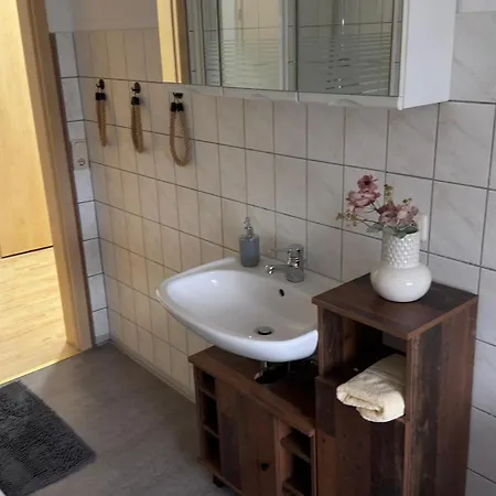 Nahe Bahnhof Und Dem Goitzschesee Bitterfeld-Wolfen