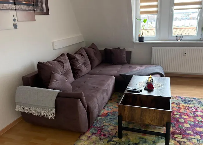 Apartment Nahe Bahnhof Und Dem Goitzschesee