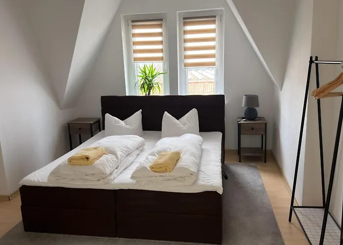 Apartment Nahe Bahnhof Und Dem Goitzschesee