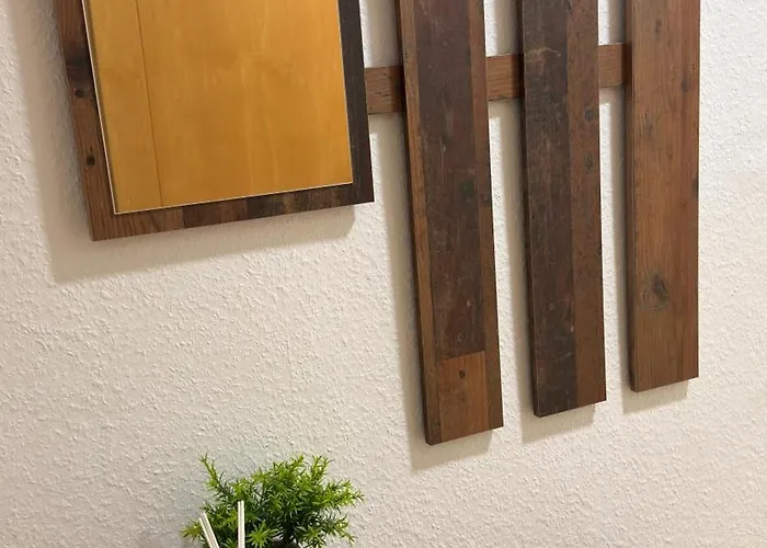 Nahe Bahnhof Und Dem Goitzschesee * Bitterfeld-Wolfen